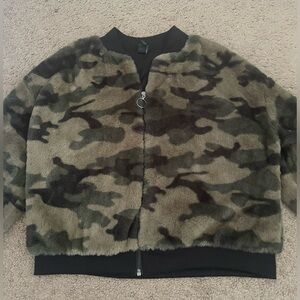Wild Fable Camouflage Zip-Up Faux Fur Jacket Coat